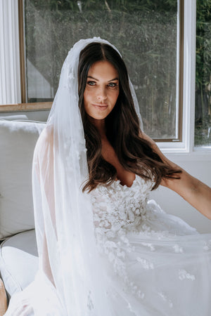 ELEANOR | Kellylin Couture - Bridal Brilliance
