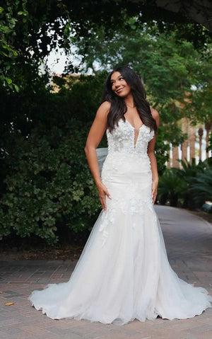 FLIRTY LACE FIT-AND-FLARE WEDDING DRESS WITH DEEP PLUNGING NECKLINE