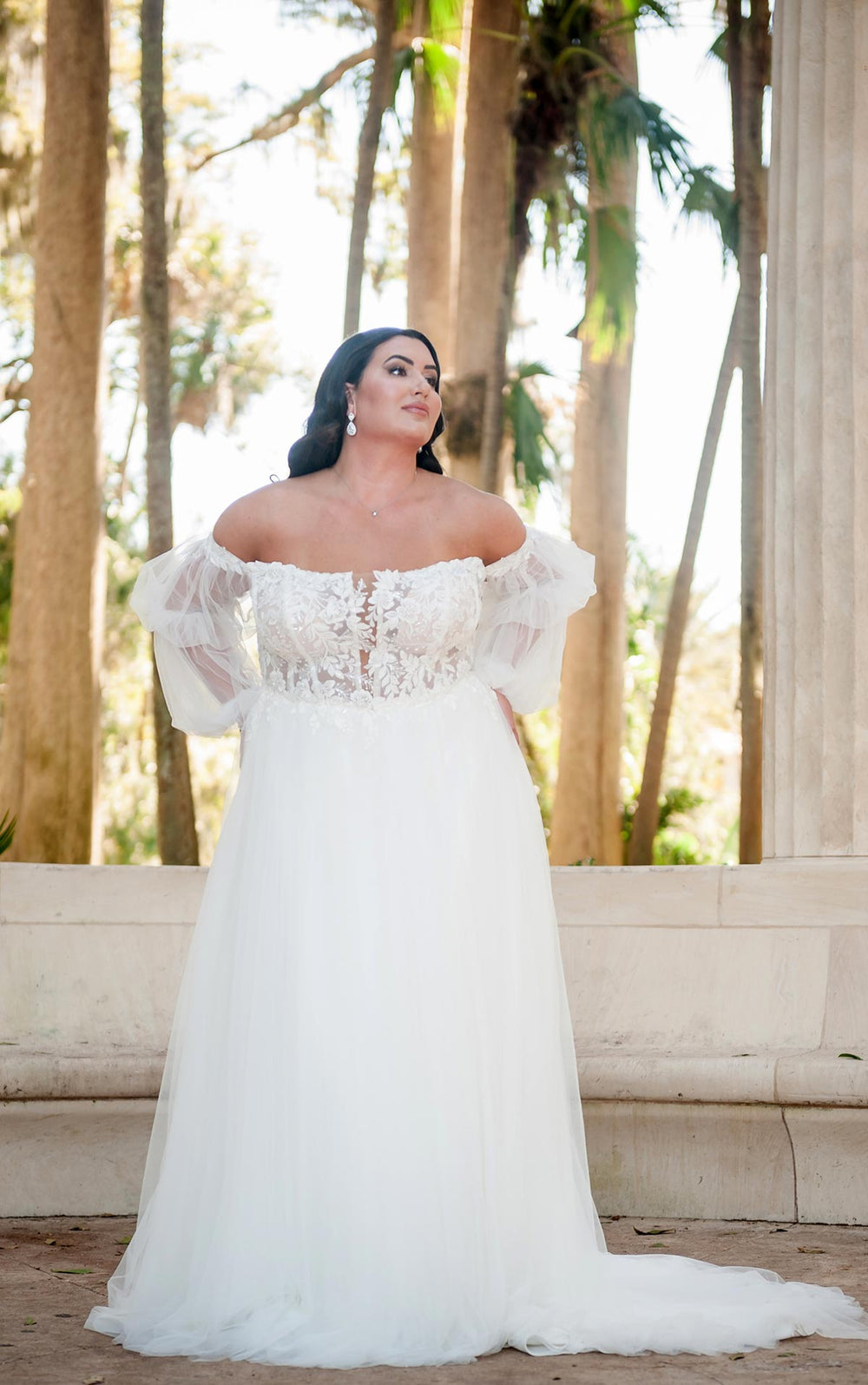 Bridal Plus Size | BRIDAL BRILLIANCE | Plus sized wedding gowns ...